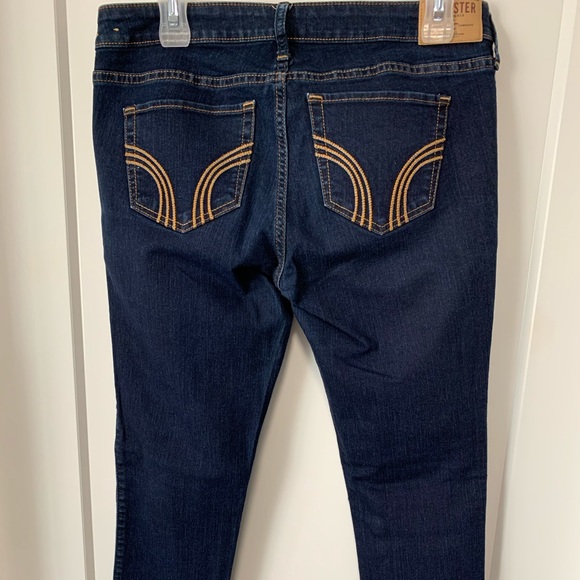 Hollister skinny jeans - Picture 2 of 4